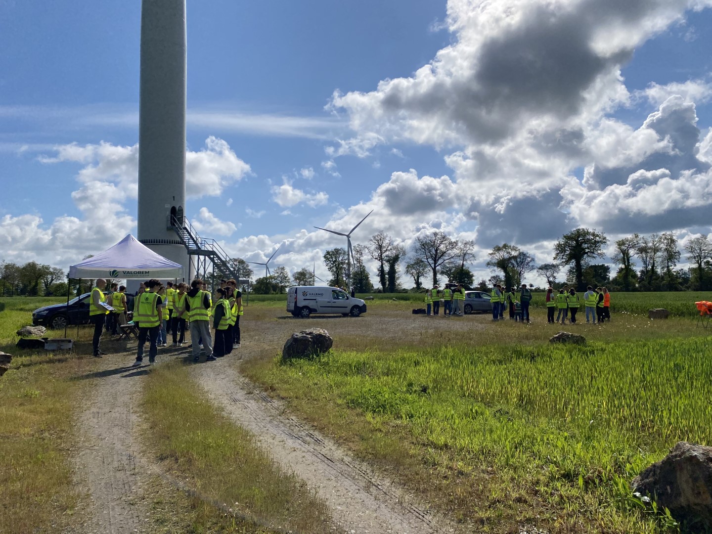 Génération transition : le parc éolien de Teillay (35) ouvre ses portes aux collégiens et lycéens